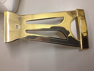 lasermarking-job-shop-guitar-4-resized-600.jpg