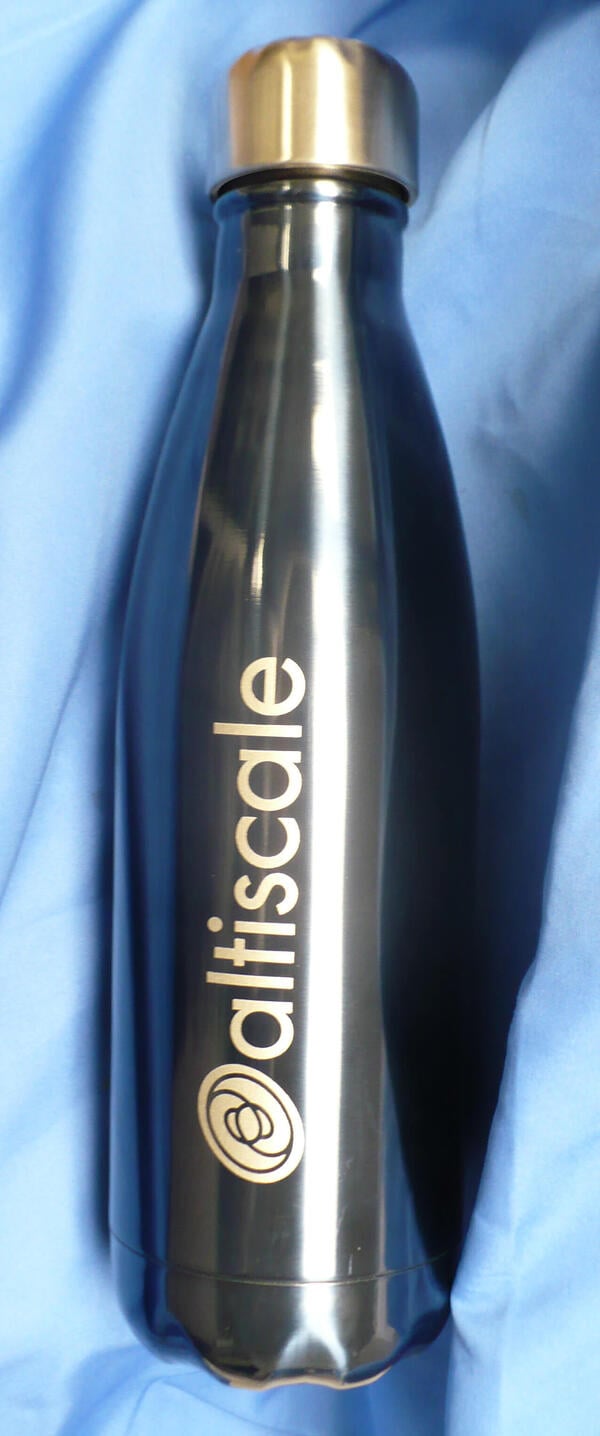 Laser-marking-Aluminum-bottle